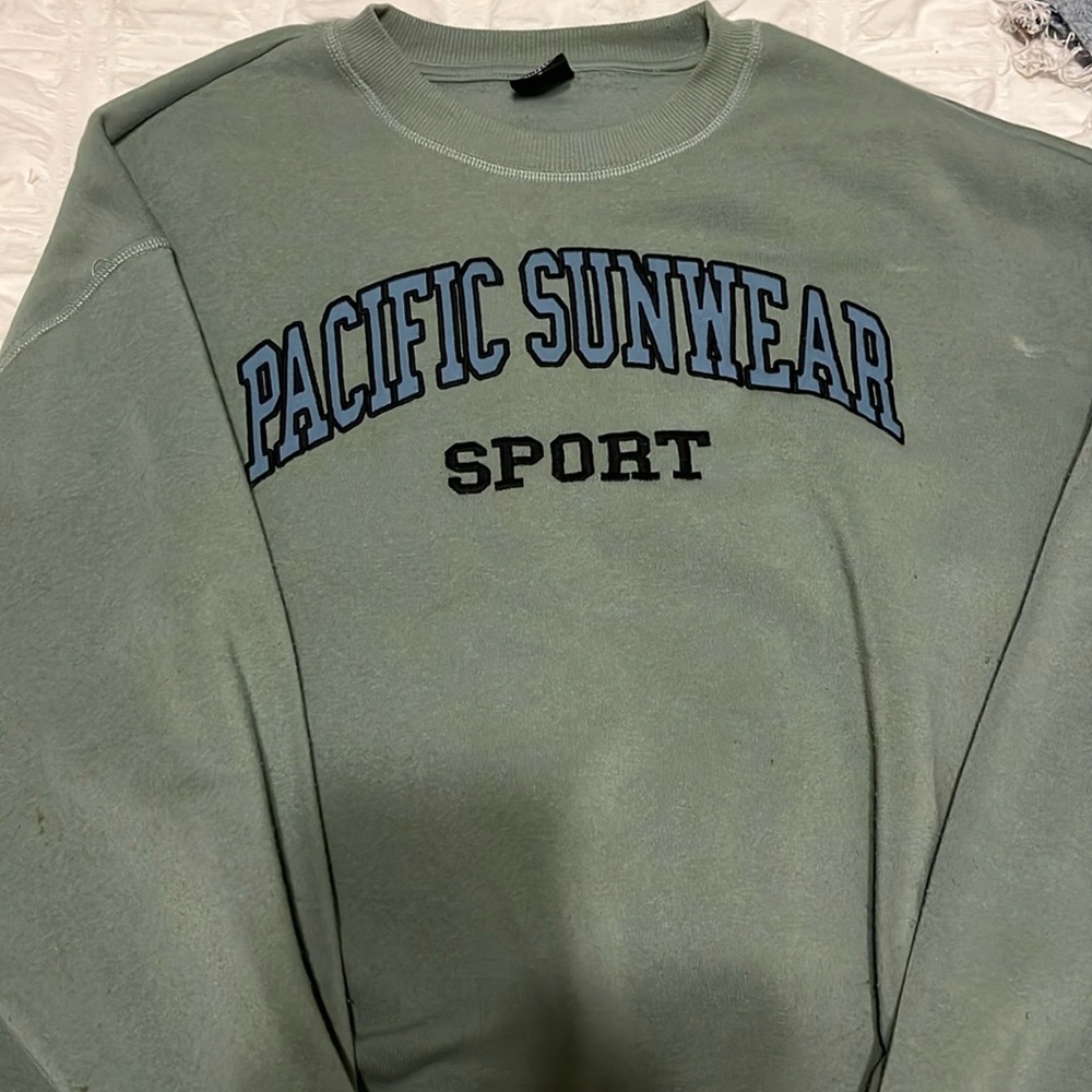 pacific sun wear sports green crewneck